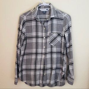 Plaid Button Up Old Navy XS The Classic Shirt
